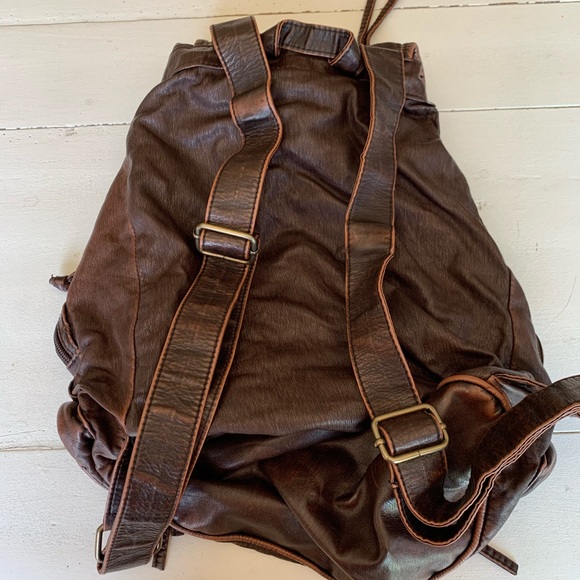 Backpack - Picture 2 of 2